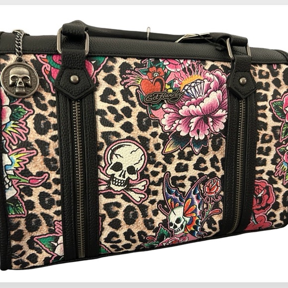 ED HARDY CHEETAH LEOPARD SATCHEL SKULLS HEARTS DIAMONDS BUTTERFLIES ROSES NWT - Picture 3 of 12